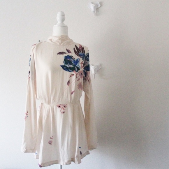 Free People Tops - Free People Floral Tunic Blouse with Open Tie Back and Long Sleeves L190